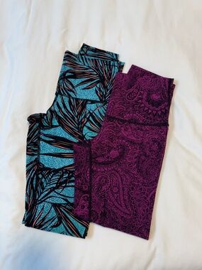 Bundle of Lululemon leggings size 6